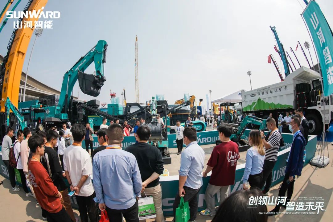 2023 CICEE | 米兰在线登录-米兰(中国)
智能亮相2023长沙国际工程机械展！智能化、电动化产品站C位