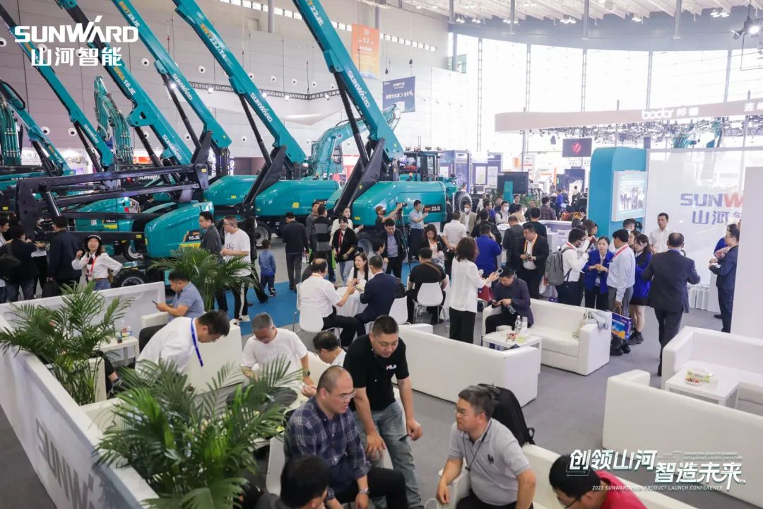 2023 CICEE | 米兰在线登录-米兰(中国)
智能亮相2023长沙国际工程机械展！智能化、电动化产品站C位