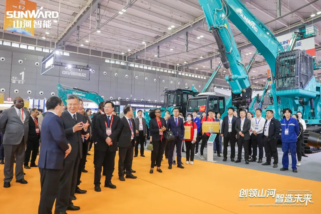 2023 CICEE | 米兰在线登录-米兰(中国)
智能亮相2023长沙国际工程机械展！智能化、电动化产品站C位