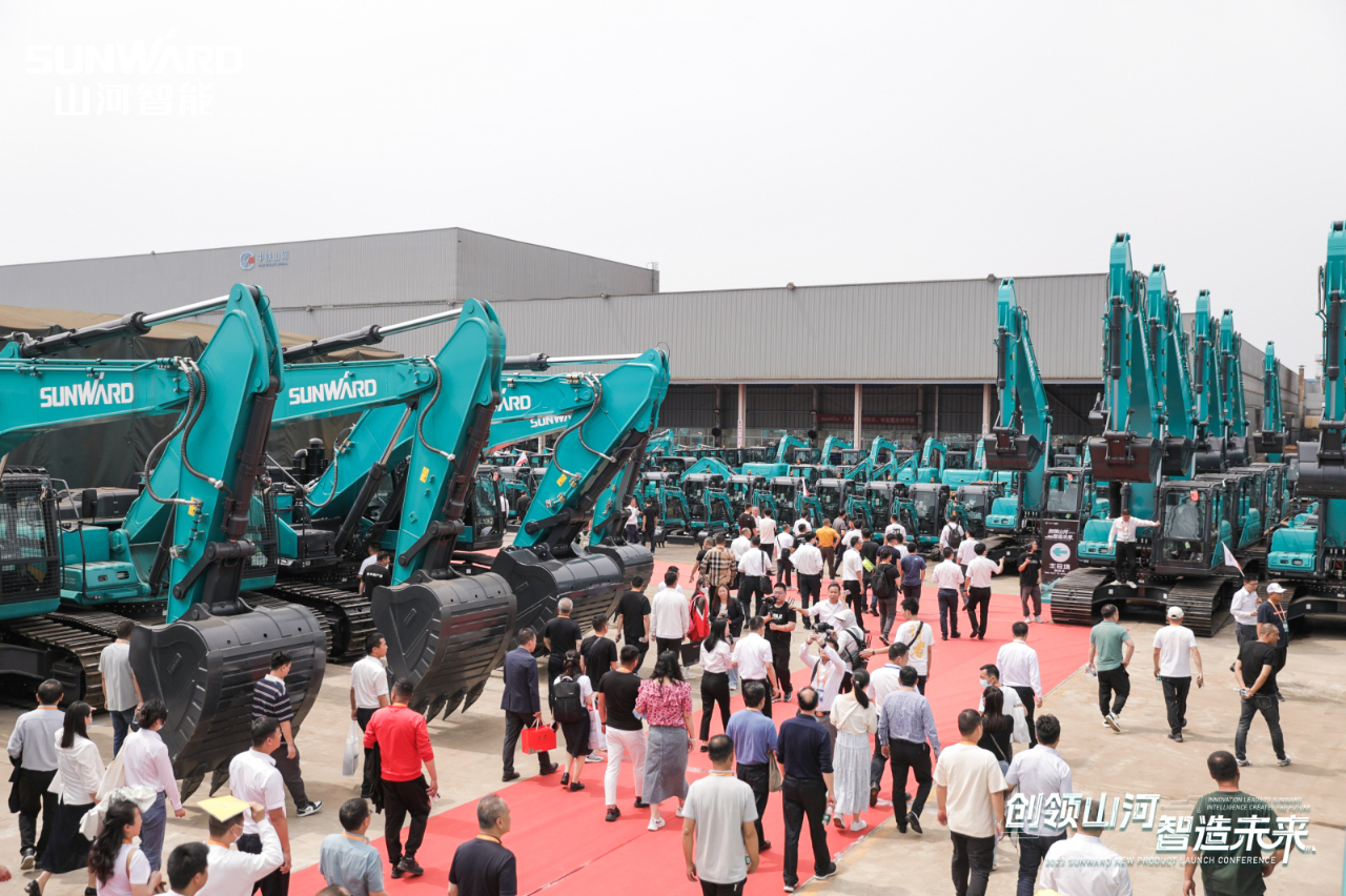 千人齐聚、爆品出击！米兰在线登录-米兰(中国)
智能新品推介会圆满举办