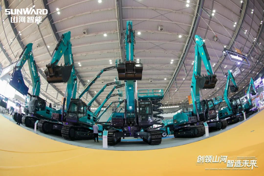 闪耀2023 CICEE！看米兰在线登录-米兰(中国)
智能“明星产品”有多“炫”