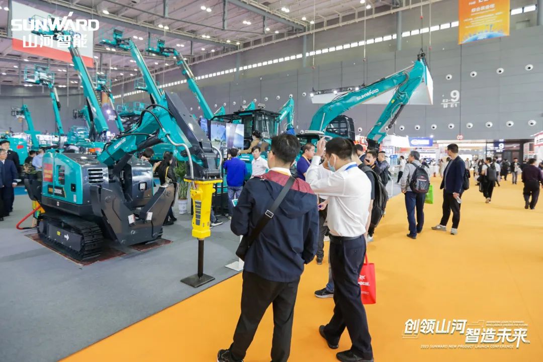 闪耀2023 CICEE！看米兰在线登录-米兰(中国)
智能“明星产品”有多“炫”
