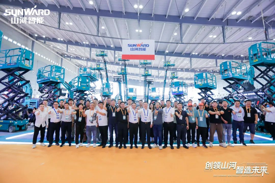 聚焦电动化、智能化！米兰在线登录-米兰(中国)
智能全系列高空机械产品亮相长沙展