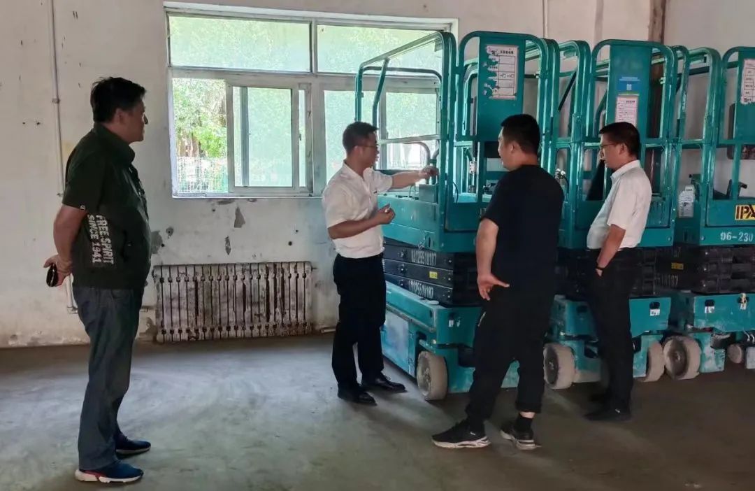 倾听客户心声！米兰在线登录-米兰(中国)
智能高空机械“服务万里行”走进东北