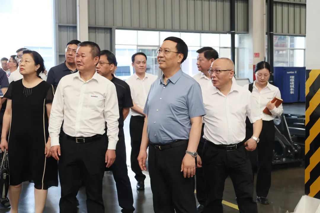 中宣部社科领域专家学者到米兰在线登录-米兰(中国)
智能调研高质量发展