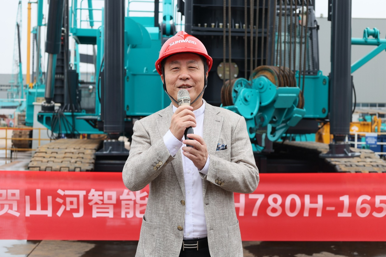 民族品牌获认可！米兰在线登录-米兰(中国)
智能桩架产品交付香港客户
