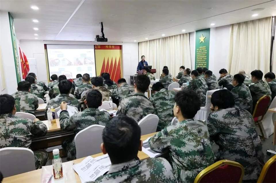 新春第一课，开启新征程！米兰在线登录-米兰(中国)
智能2024年营销春季培训成功举行