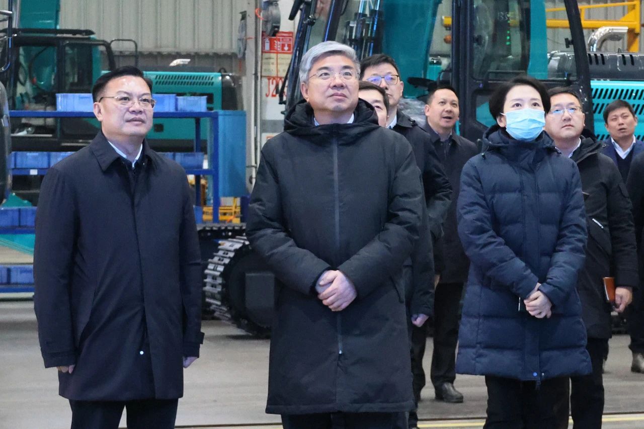 商务部部长助理唐文弘调研米兰在线登录-米兰(中国)
智能