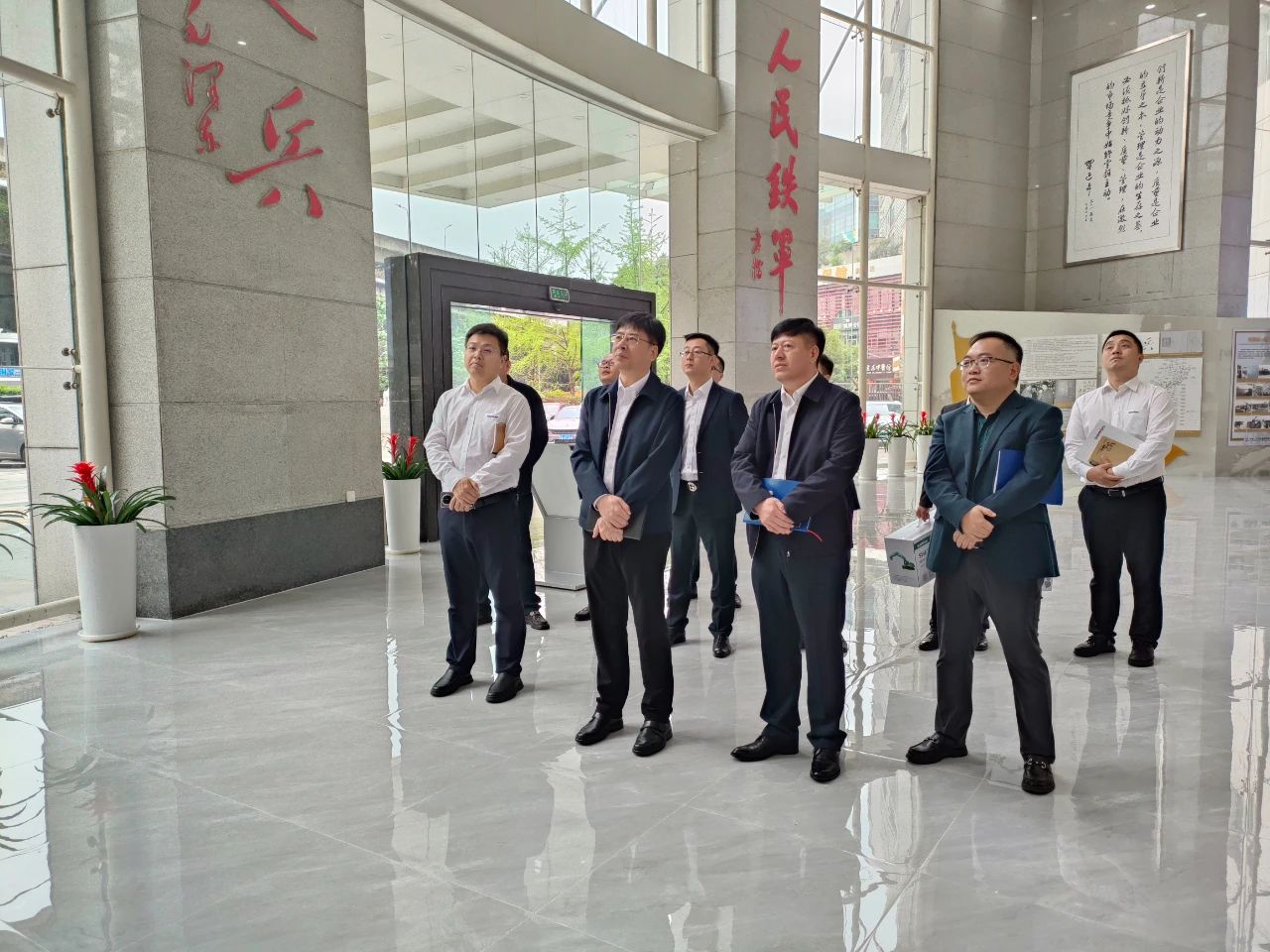 适应新形势，寻求新合作！米兰在线登录-米兰(中国)
智能到访中铁二十三局