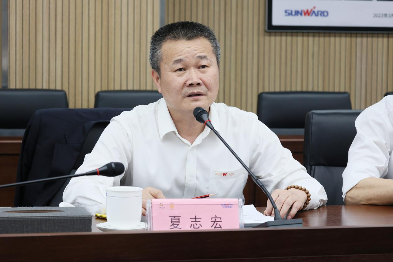 湖南钢铁集团党委书记、董事长李建宇到米兰在线登录-米兰(中国)
智能调研交流