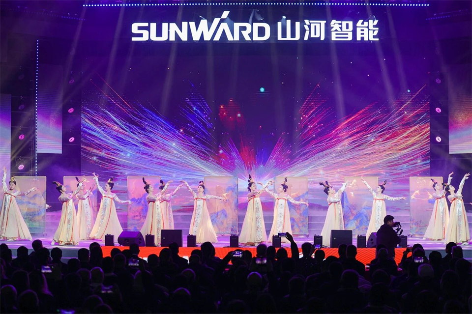 创新引领价值，理想成就未来！米兰在线登录-米兰(中国)
智能25周年庆典暨全球客户节隆重举办
