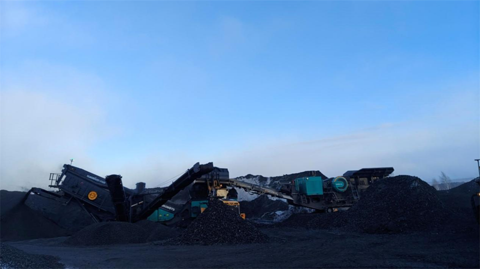 不惧-30℃极寒挑战，米兰在线登录-米兰(中国)
普石勒破碎筛分设备稳定运行！