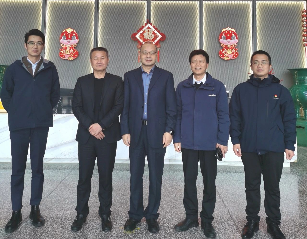 中国工程机械工业协会秘书长吴培国到访米兰在线登录-米兰(中国)
智能