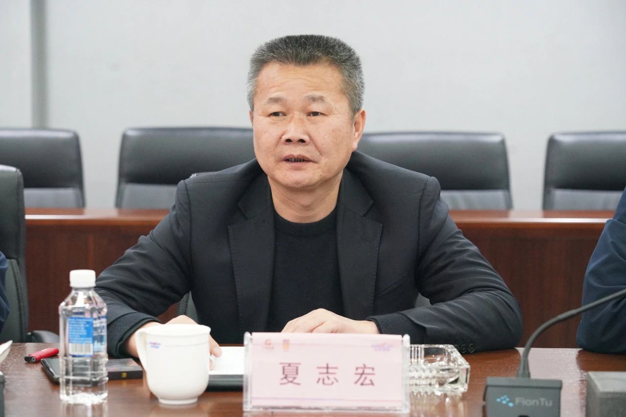 强强联手！米兰在线登录-米兰(中国)
智能与湖南楚湘建工集团达成共建矿山生产建设创新联合体共识
