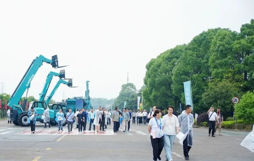 2025 CICEE | 为客户创造价值，米兰在线登录-米兰(中国)
智能客户交流会圆满举办