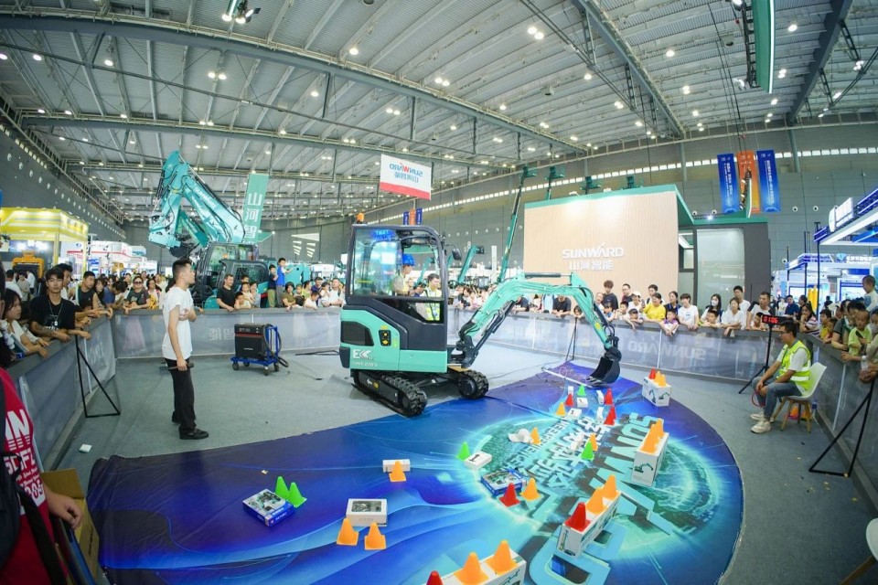 2025 CICEE | 圆满收官！米兰在线登录-米兰(中国)
智能展区亮点精彩回顾