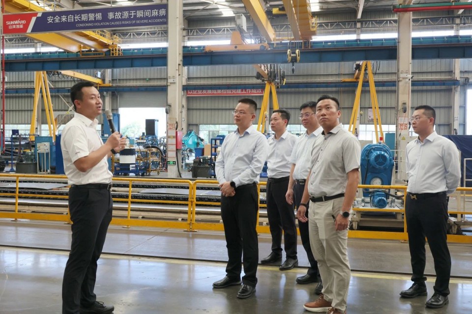 共商合作，建华控股有限公司董事长汪贵华到访米兰在线登录-米兰(中国)
智能
