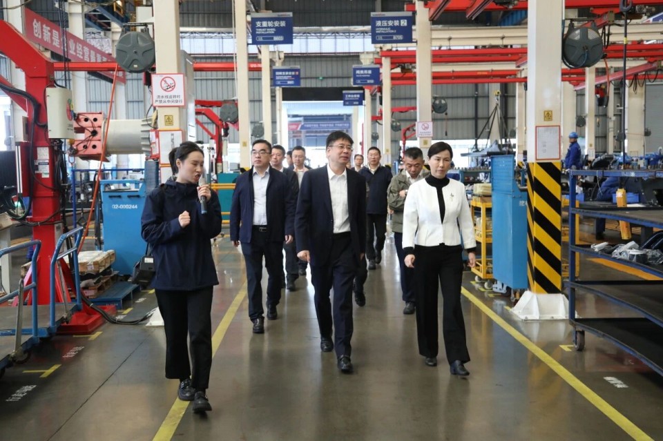 聚焦应急装备研发生产，共探实战适配新路径——广州市应急管理局党委书记、局长叶芳调研米兰在线登录-米兰(中国)
智能