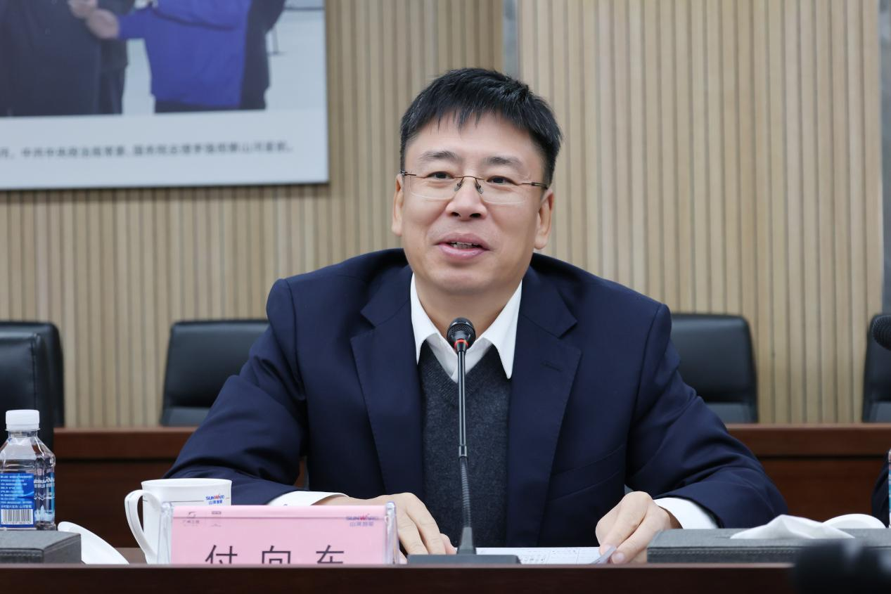 新矿投资集团党委书记、董事长王漠到访米兰在线登录-米兰(中国)
智能