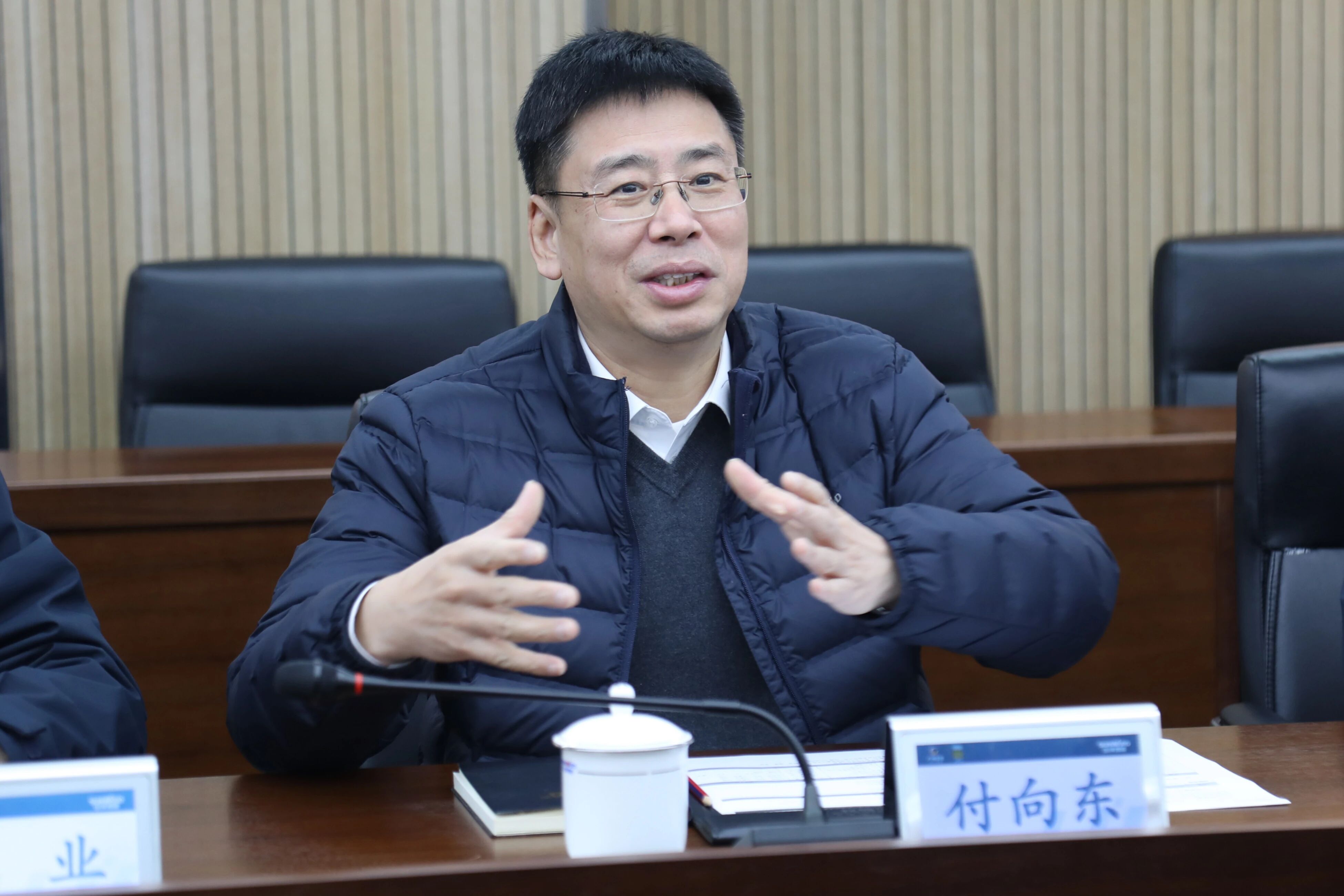 中国出口信用保险公司湖南分公司负责人蔡旺到访米兰在线登录-米兰(中国)
智能